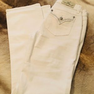New White Miss Me Jeans, size 30, 35.5 inseam.